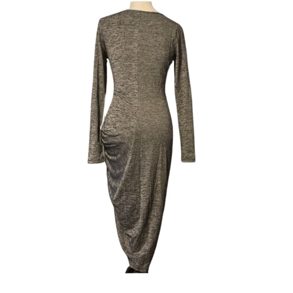 Dress - Picture 5 of 5